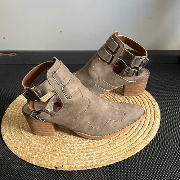 Mi.im leather Western Buckle Sandals Boots Size 7.5 - Picture 4 of 16
